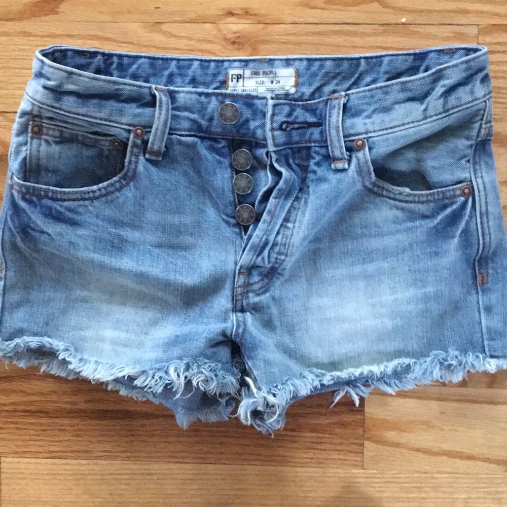 Jean short